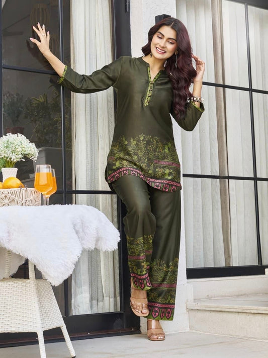 Women’s Printed Co-ord Set (Top & Pants) – Olive & Peacock | Comfort Fit | M to 6XL