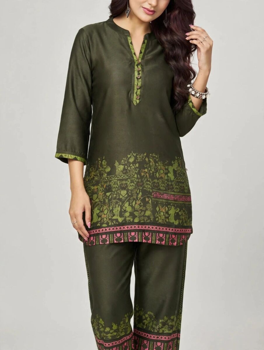 Women's Printed Premium Co-ord Set – Kurta & Pants - Image 5